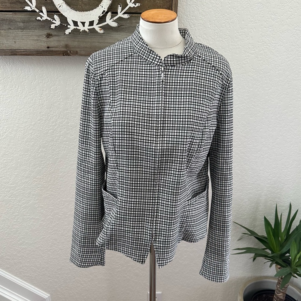 WHBM black white windowpane stretch knit full zip blazer jacket ladies 14